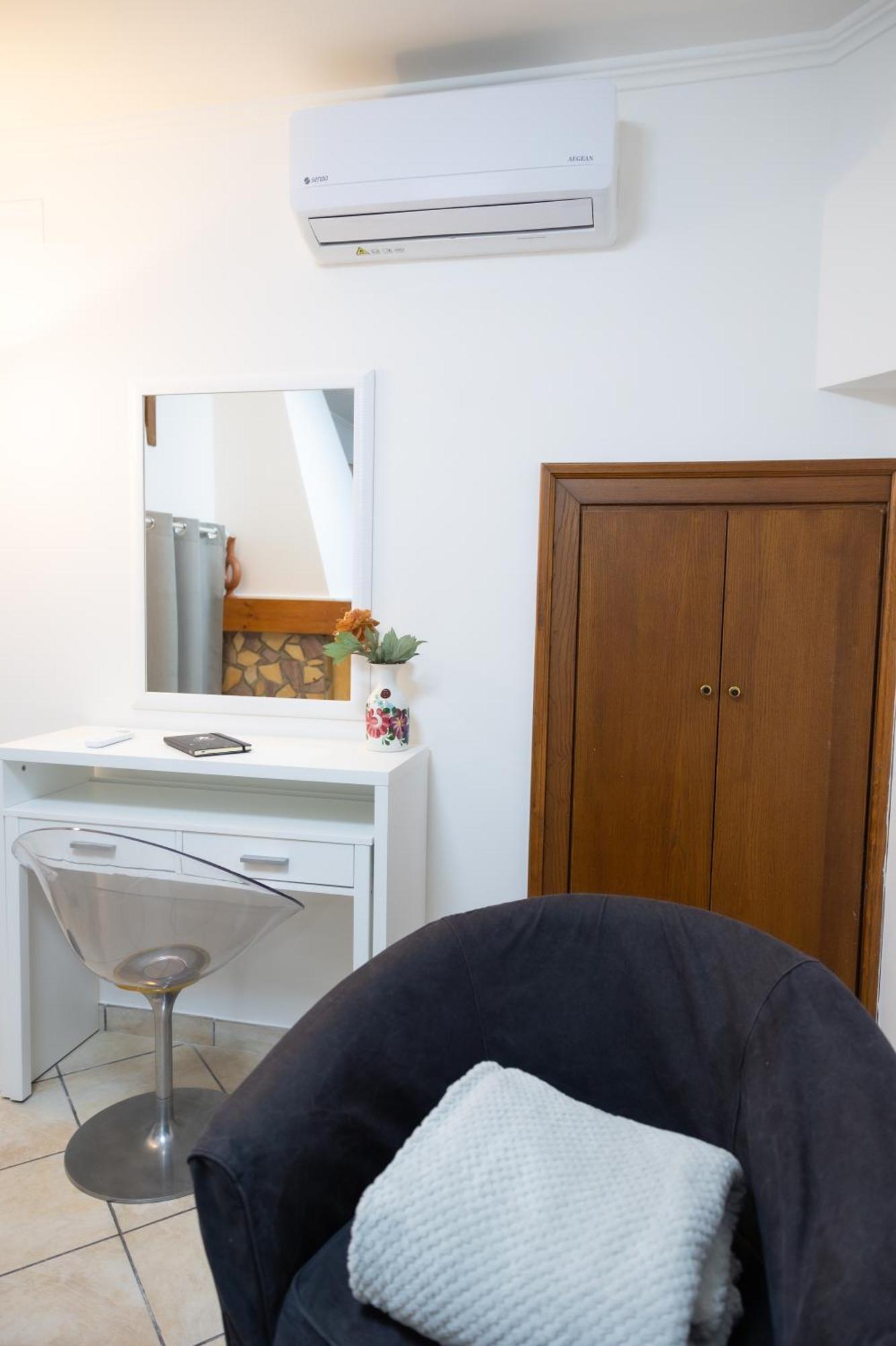 20 Min Aeroporto Fco - Casa Tranquilla Con Parcheggio Esterno Gratuito 阿其利亚 外观 照片